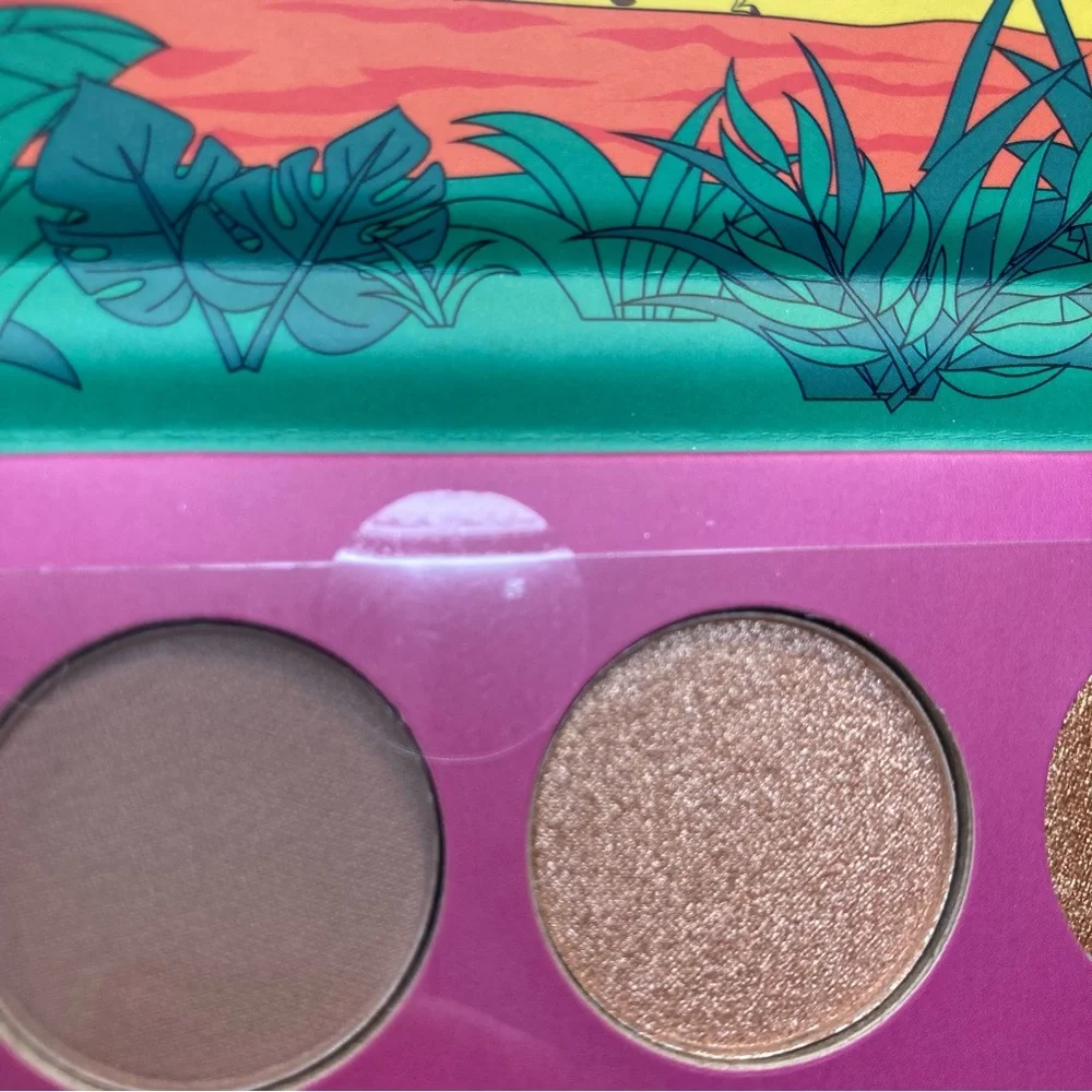 Disney Lion King Eyeshadow Palette